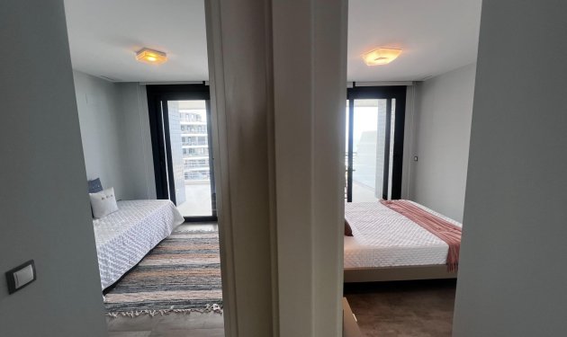 Resale - Apartamento - Elche - Playa arenales del sol