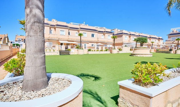 Resale - Bungalow - CABO ROIG - Playa