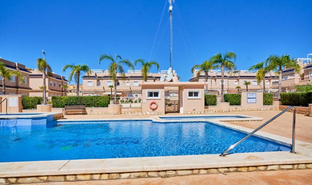 Resale - Bungalow - CABO ROIG - Playa