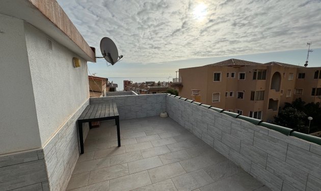 Resale - Bungalow - Torrevieja - Cabo Cervera/PLAYA