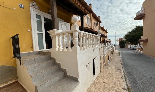 Resale - Bungalow - Torrevieja - Cabo Cervera/PLAYA