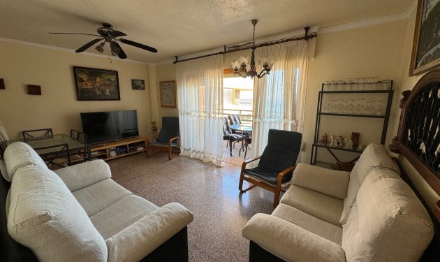 Resale - Apartament - La Mata - Pueblo/ PLAYA