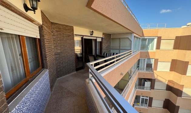 Resale - Apartament - La Mata - Pueblo/ PLAYA