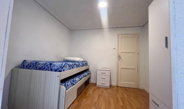 Long Term Rental - Piso - Elche - Reina Victoria-Miguel Hernández