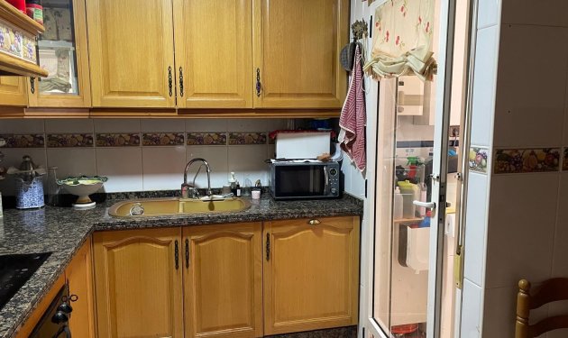 Reventa - Planta baja - Torrellano