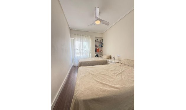 Resale - Piso - Santa Pola - Gran Playa