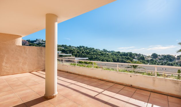 Resale - Apartment - Altea