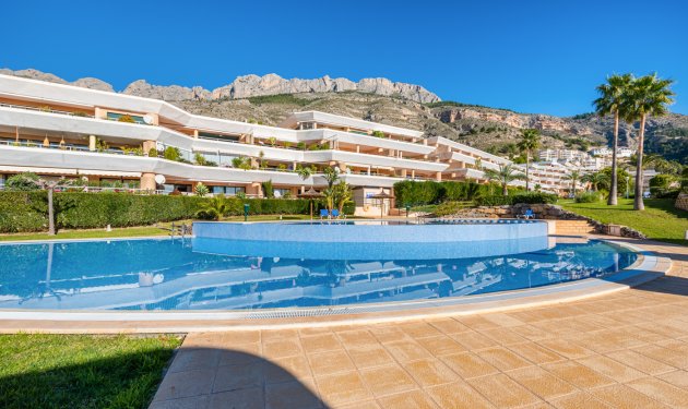 Resale - Apartment - Altea