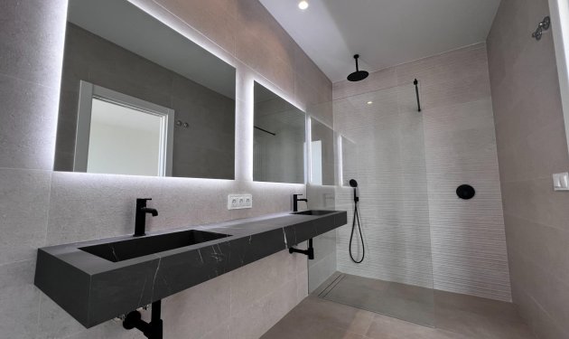 New Build - Chalet - Valverde (Alicante) - Valverde