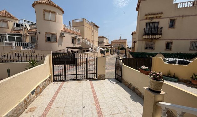 Resale - Duplex - Torrevieja - Orihuela costa