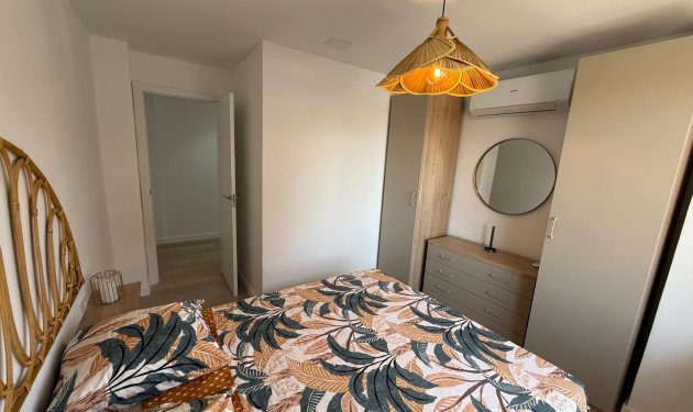 Resale - Piso - Torrevieja - Playa de los Naufragos