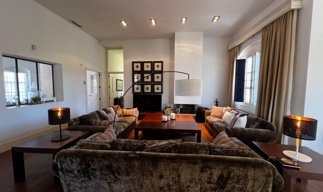 Resale - Chalet - Elche Pedanías - Maitino