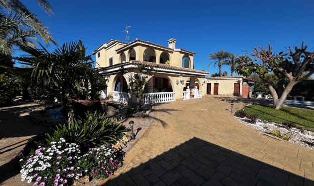 Resale - Chalet - Las bayas - Las Bayas-Asprillas