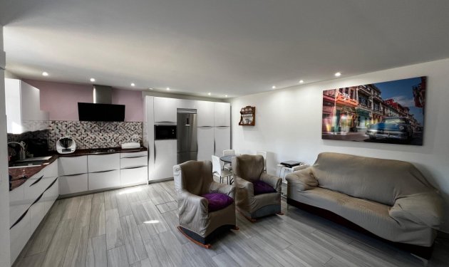 Resale - Chalet - Las bayas - Las Bayas-Asprillas