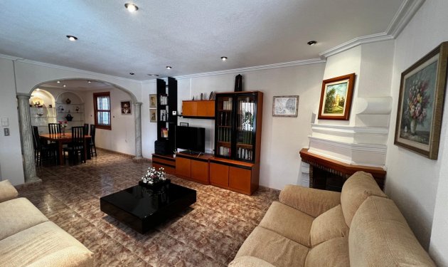 Resale - Chalet - Las bayas - Las Bayas-Asprillas