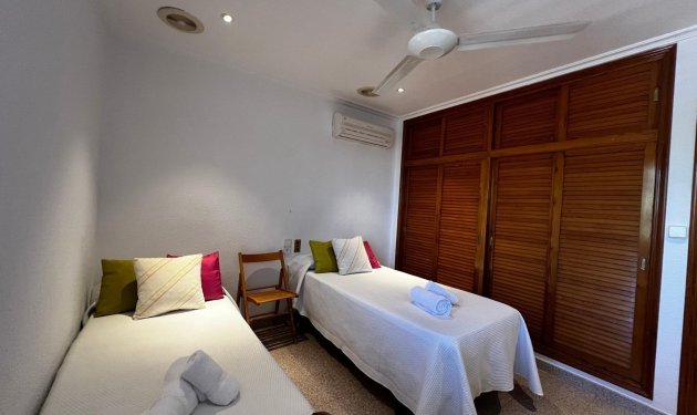 Resale - Chalet - Las bayas - Las Bayas-Asprillas