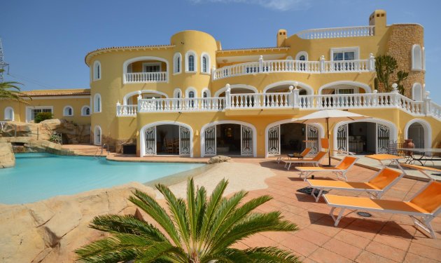 Resale - Villa de Lujo - La Nucía - Coloma