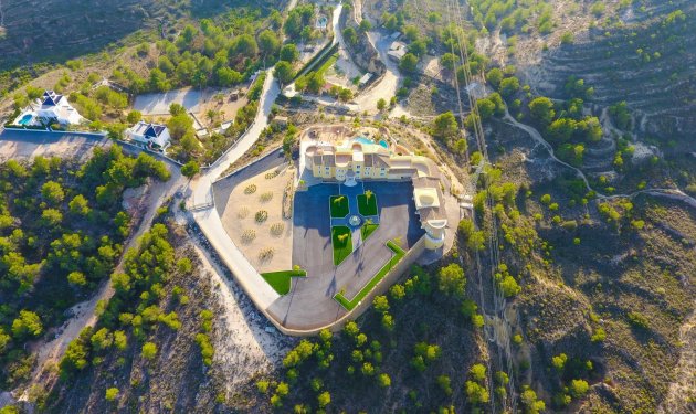 Resale - Villa de Lujo - La Nucía - Coloma