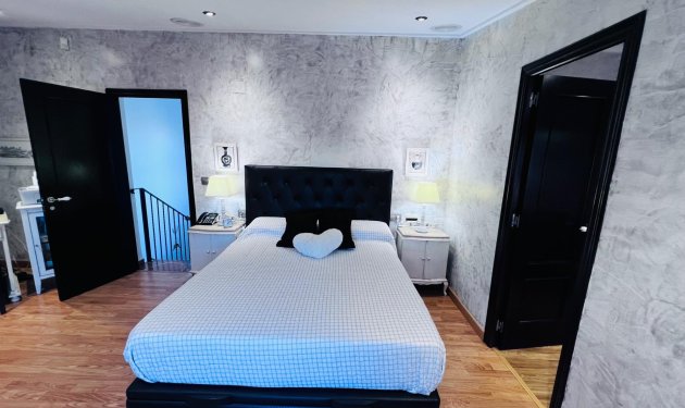 Resale - Chalet - Peña las aguilas - Peña de Las Águilas