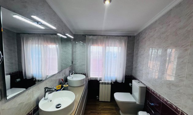 Resale - Chalet - Peña las aguilas - Peña de Las Águilas