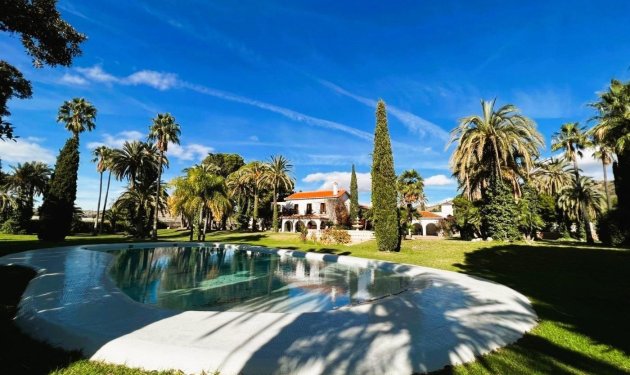 Resale - Finca rústica - Novelda - SERRETA