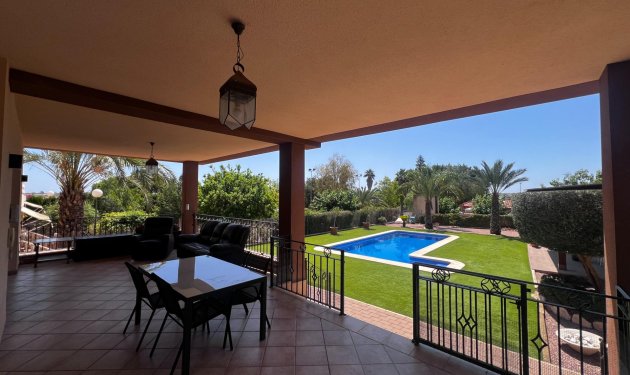 Resale - Chalet - Elche Pedanías - Valverde