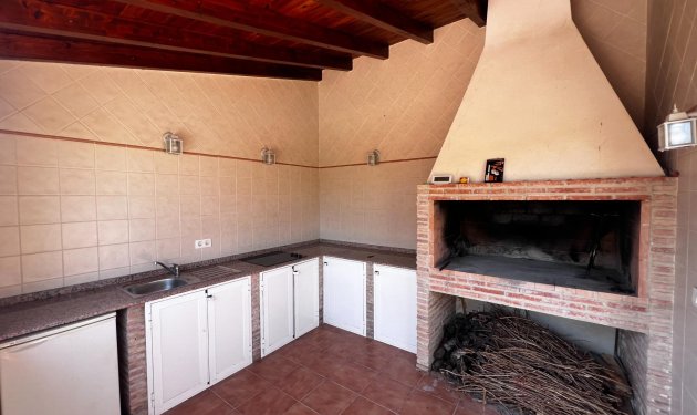 Resale - Chalet - Elche Pedanías - Valverde