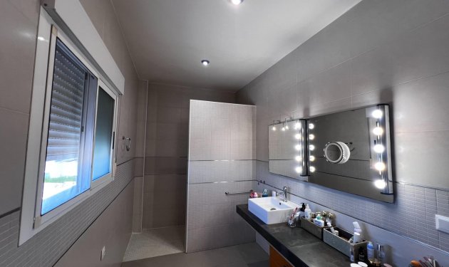 Resale - Chalet - Elche Pedanías - Valverde