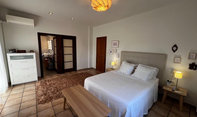 Resale - Chalet - Elche Pedanías - Valverde