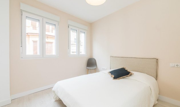 Long Term Rental - Piso - Elche - Centro