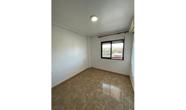 Resale - Apartamento - Orihuela Costa - Campoamor