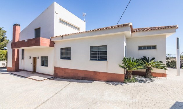 Resale - Villa de Lujo - Peña las aguilas - Peña de Las Águilas