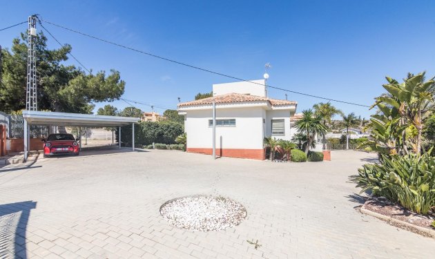 Resale - Villa de Lujo - Peña las aguilas - Peña de Las Águilas