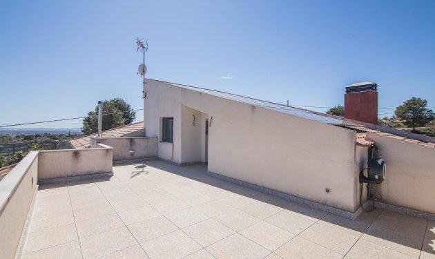 Resale - Villa de Lujo - Peña las aguilas - Peña de Las Águilas