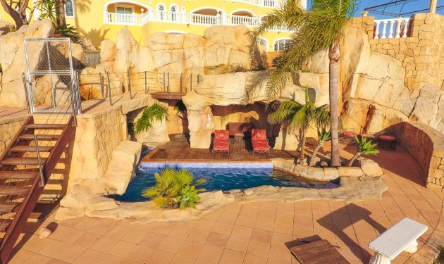 Resale - Villa de Lujo - La Nucía - Coloma