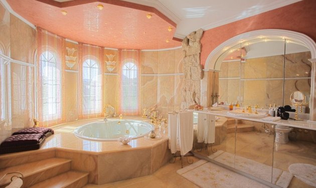 Resale - Villa de Lujo - La Nucía - Coloma