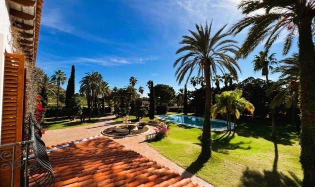 Resale - Finca rústica - Novelda - SERRETA