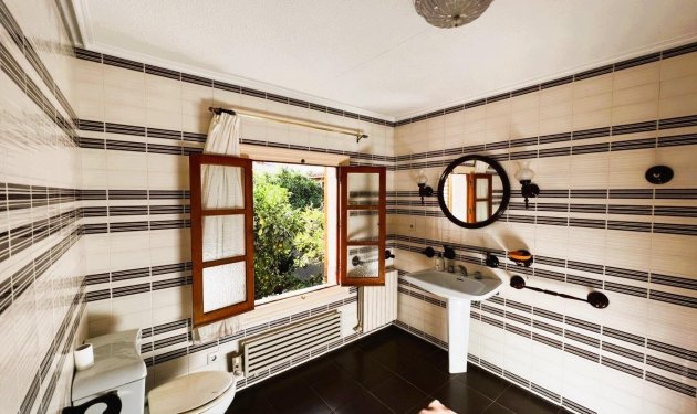 Resale - Finca rústica - Novelda - SERRETA