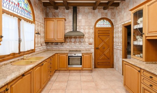 Resale - Chalet - Elche Pedanías - Alzabares