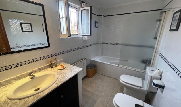 Resale - Townhouse - Elche - Bonavista