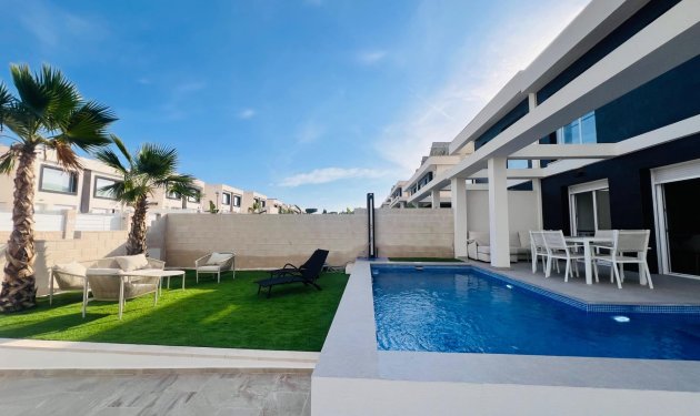 New Build - Pareado - Gran alacant - Monte y Mar