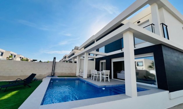 New Build - Pareado - Gran alacant - Monte y Mar