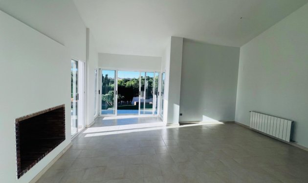 Reventa - Chalet - Monforte del Cid