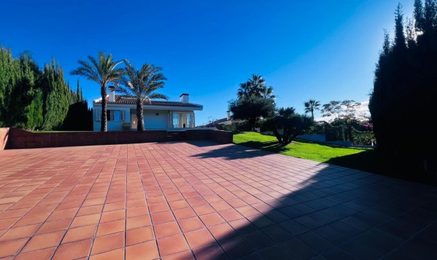 Reventa - Chalet - Monforte del Cid