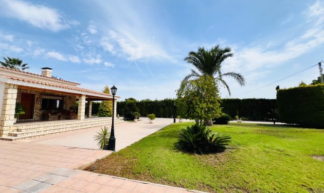Resale - Chalet - Elche Pedanías - Maitino-Perleta