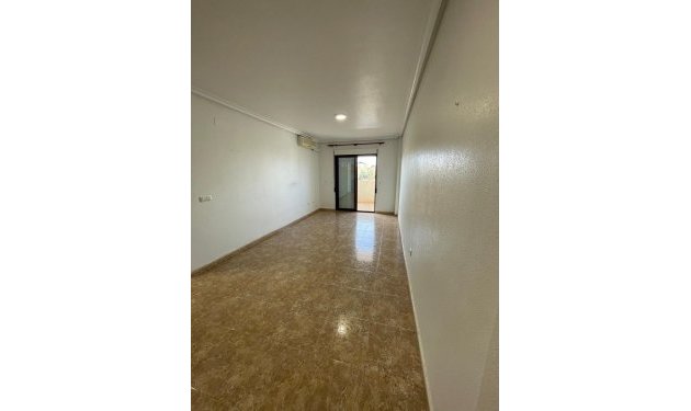 Resale - Apartamento - Orihuela Costa - Campoamor