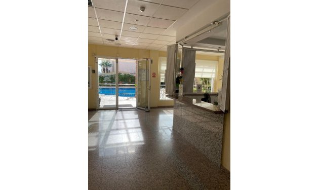 Resale - Apartamento - Orihuela Costa - Campoamor