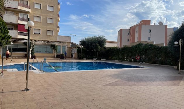 Resale - Apartamento - Orihuela Costa - Campoamor