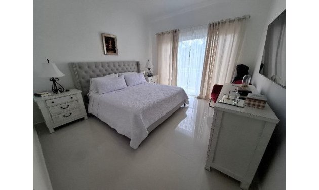 Resale - Apartamento - Punta Cana - Bávaro