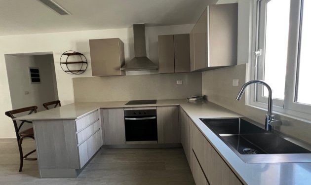 Resale - Apartamento - Punta Cana - Cocotal